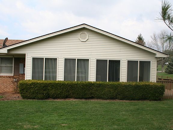 4th image of 5388 Erin Dr