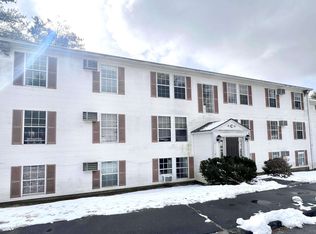 20 Wolf Rd #C57, Lebanon, NH 03766