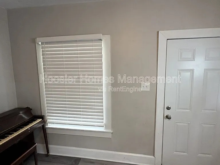 2931 N Tacoma Ave #31 — Photo 4