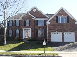 17 Bramley Rd, Moorestown, NJ 08057