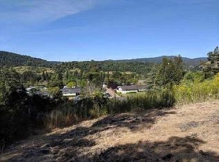 1159 Larch Ave, Moraga, CA 94556