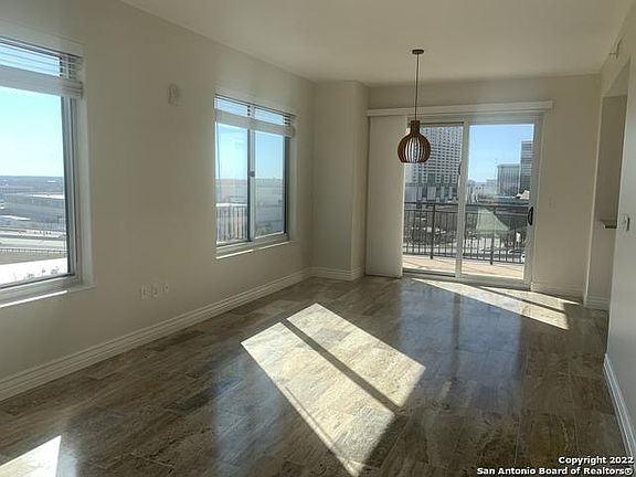 2nd image of 215 N Center St APT 906