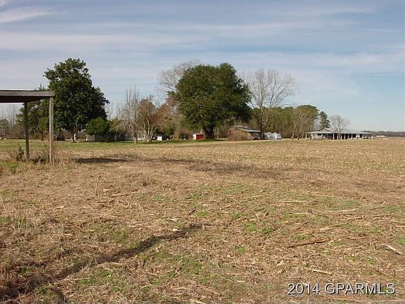 4th image of 309 Bay Bush Road