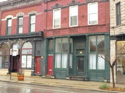 3rd image of 2812 N Lincoln Ave #2