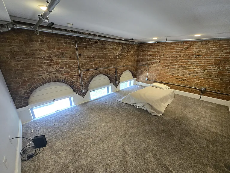 232 E Michigan Ave #1 — Photo 7
