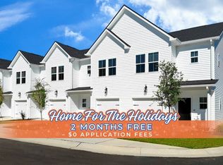 1016 Wildflower Dr, Wilmington, NC 28412