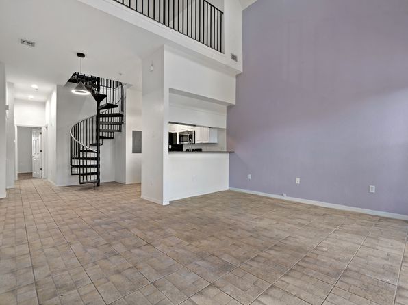 2002 E 5th Ave #200S