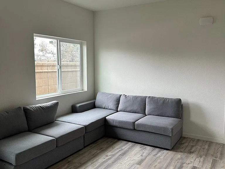 5452 Gallier Loop #2 — Photo 4