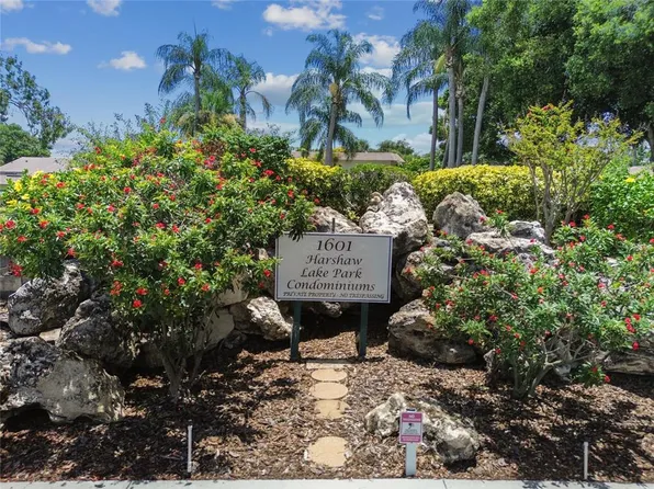 1601 43rd St N APT 140, Saint Petersburg, FL 33713