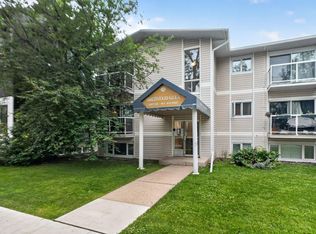 Sherwood Glen, Edmonton, AB T6E 2H9