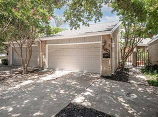 2709 Creek Wood Ct, Carrollton, TX 75006