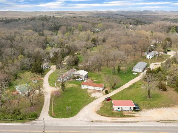 7357 Boyer Ln, Dittmer, MO 63023