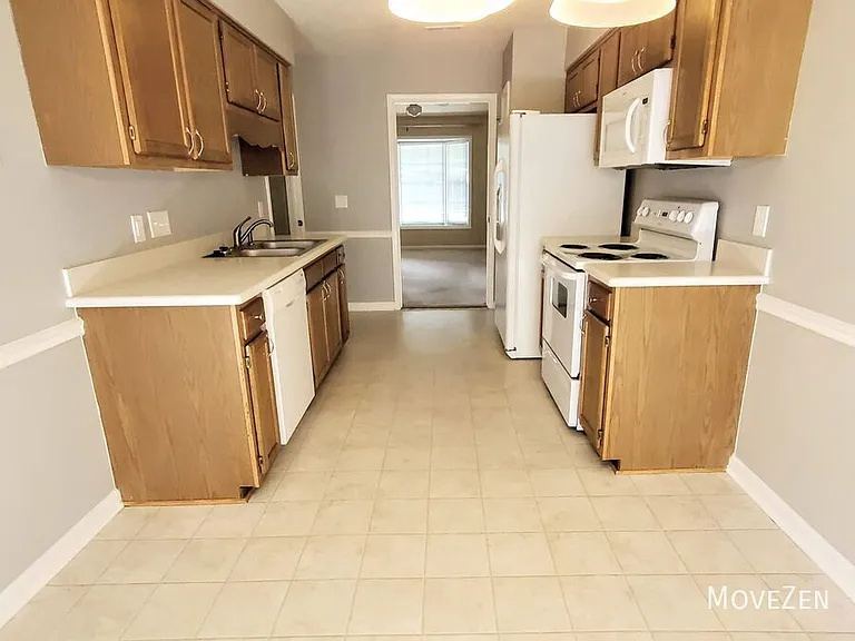 814 Guilford College Rd #154 — Photo 6
