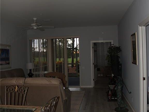 3rd image of 8231 Parkstone Pl #3-102