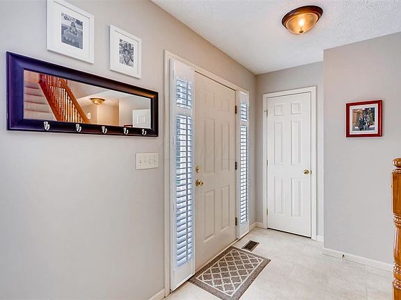 5th image of 8866 Bergenia Ct