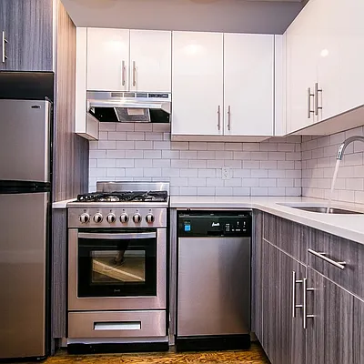 Rented by Nooklyn NYC LLC | media 21