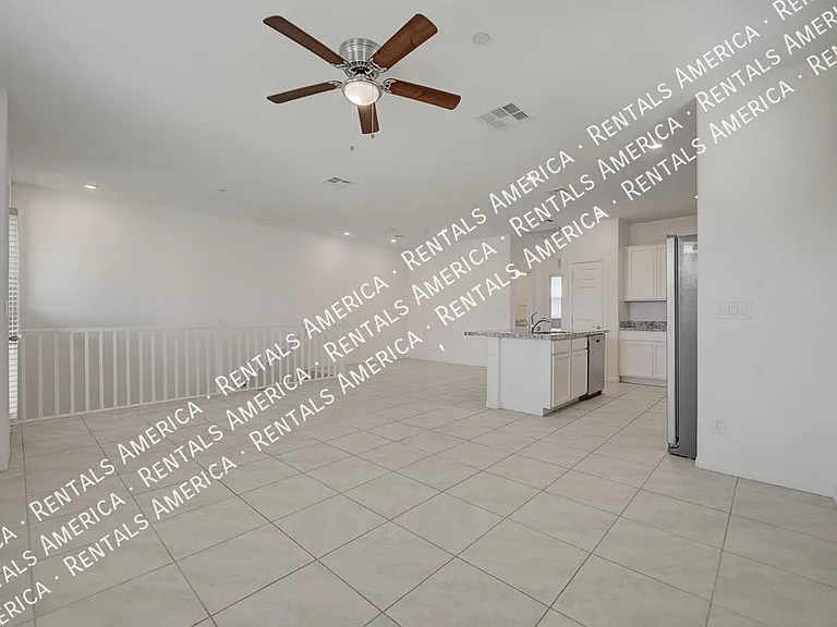 650 Vetiver Ln — Photo 6