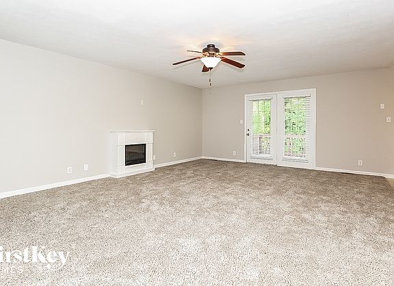 3rd image of 1544 Apache Way