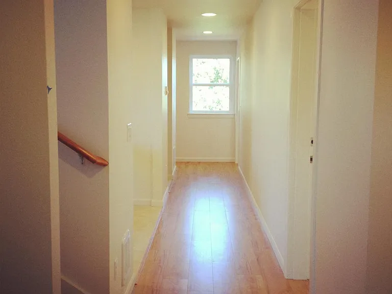 616 NE 53rd St #204 — Photo 16