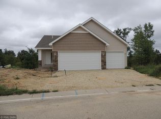 2747 Ridgeview Ln, Red Wing, MN 55066