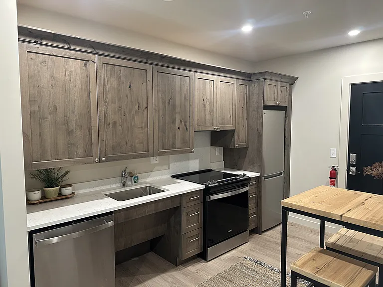 4 Laurel Hill Dr #3 — Photo 7