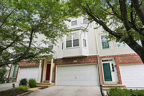2943 Saint Helen Cir Photo 1