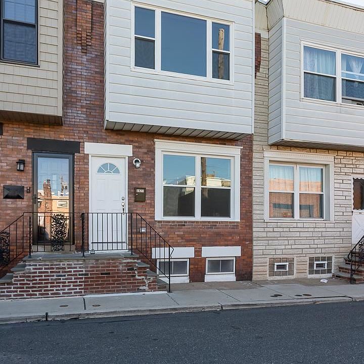 1st image of 3421 Livingston St