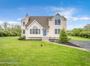 143 Switzgabel Dr, Brodheadsville, PA 18322