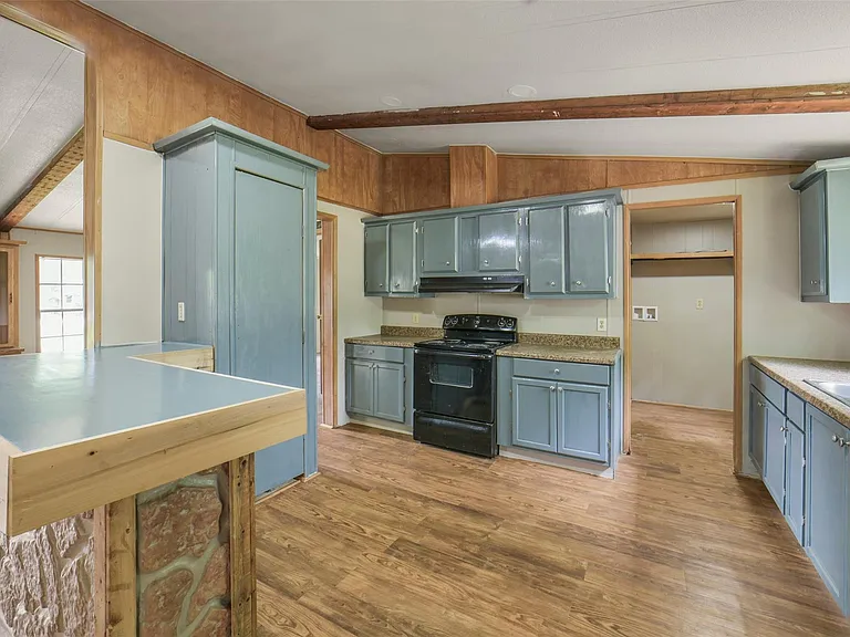 11023 Forrest Valley Dr — Photo 15
