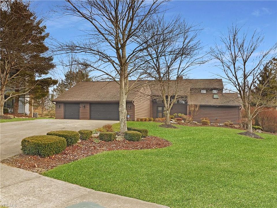 1st image of 32950 Aspen Glen Dr
