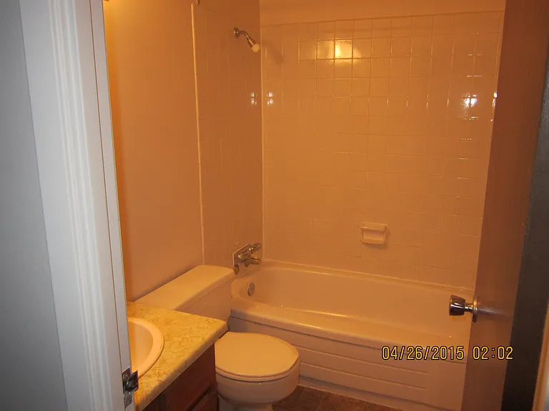 215 86th Ave SE — Photo 9
