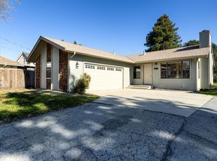 33 Brushwood Ln, Watsonville, CA 95076