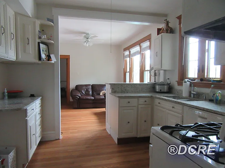 5123 N Western Ave #2 — Photo 3