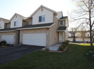 467 Pleasant Ct, Chaska, MN 55318