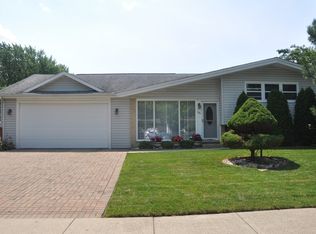485 Florian Dr, Des Plaines, IL 60016