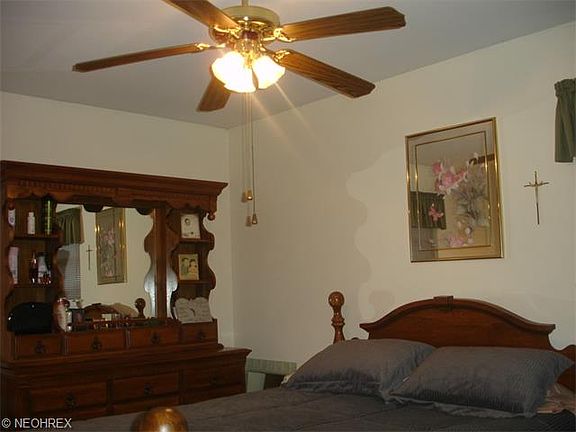 5th image of 1202 E 337th St