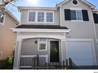 2044 Easton Dr, Petaluma, CA