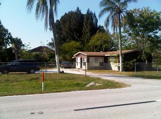 615 Joel Blvd APT B, Lehigh Acres, FL 33936