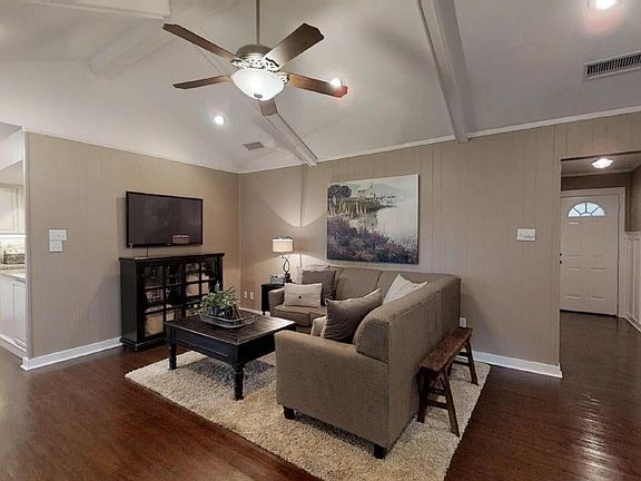 5th image of 6208 Huntington Dr