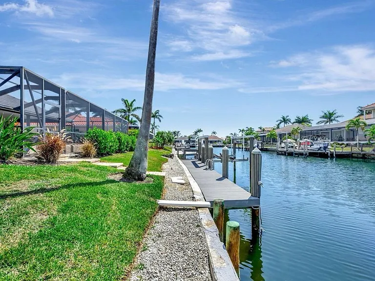1539 Buccaneer Ct — Photo 12