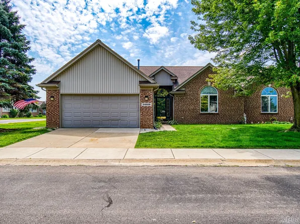 34818 Mourning Dove Ln, Richmond, MI 48062