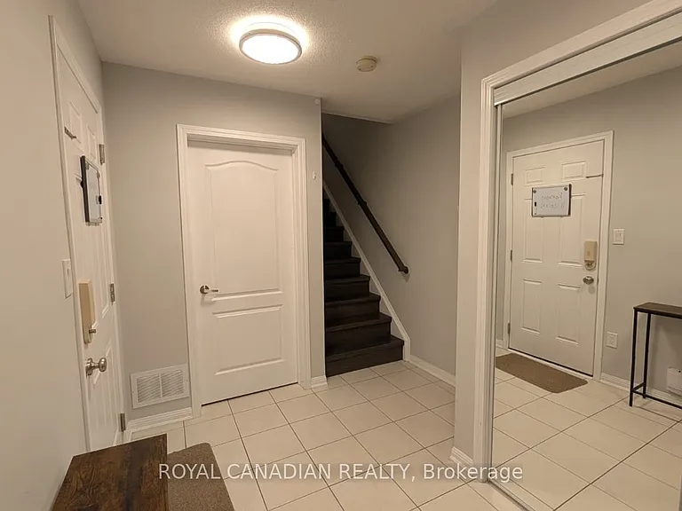 24 Midhope Way — Photo 20
