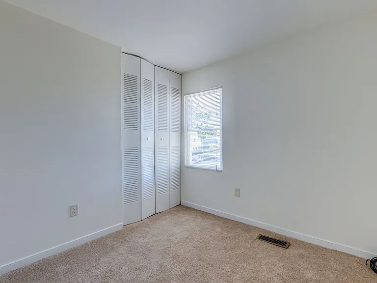 3357 Dill Ave — Photo 10