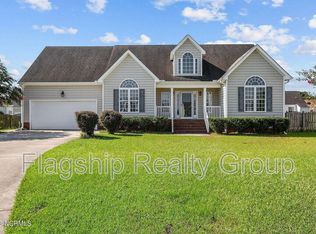 2608 Chardon Ct, Winterville, NC 28590