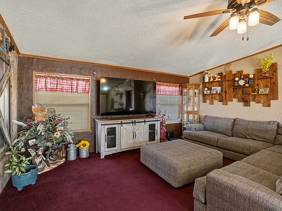 4th image of 349 S 1500 W