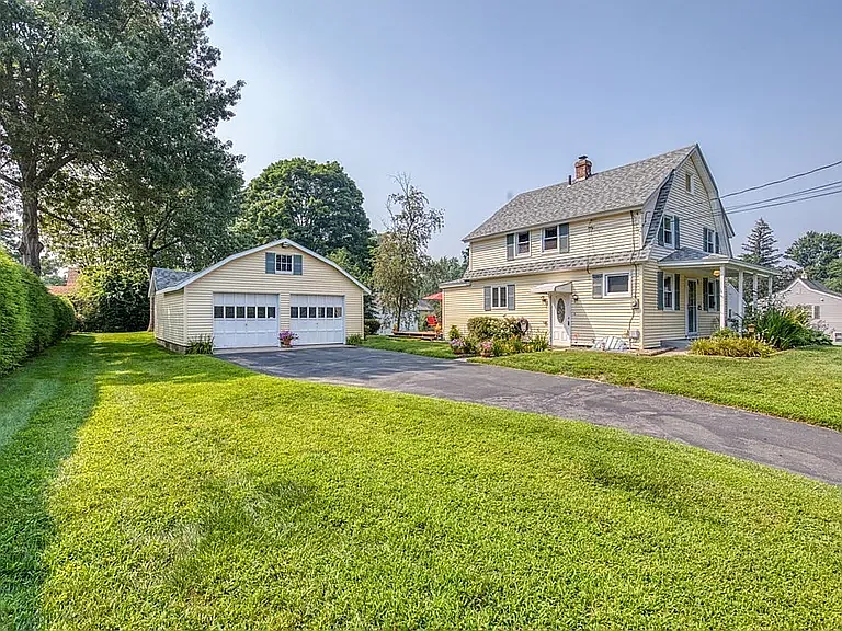 119 Highland View St, Westfield, MA 01085 HotPads