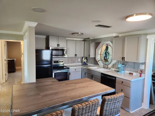 501 Camelia St, Panama City Beach, FL 32407