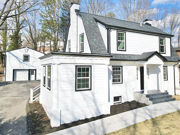 3rd image of 2917 Bland Rd