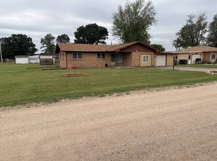 532 W 4th Ave, Saint John, KS 67576