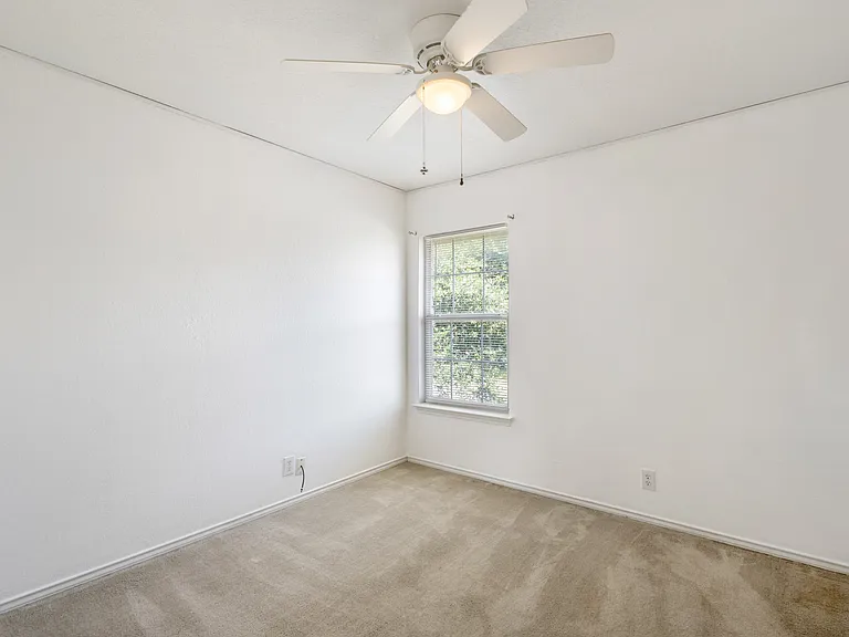 372 Copper Hill Dr — Photo 22
